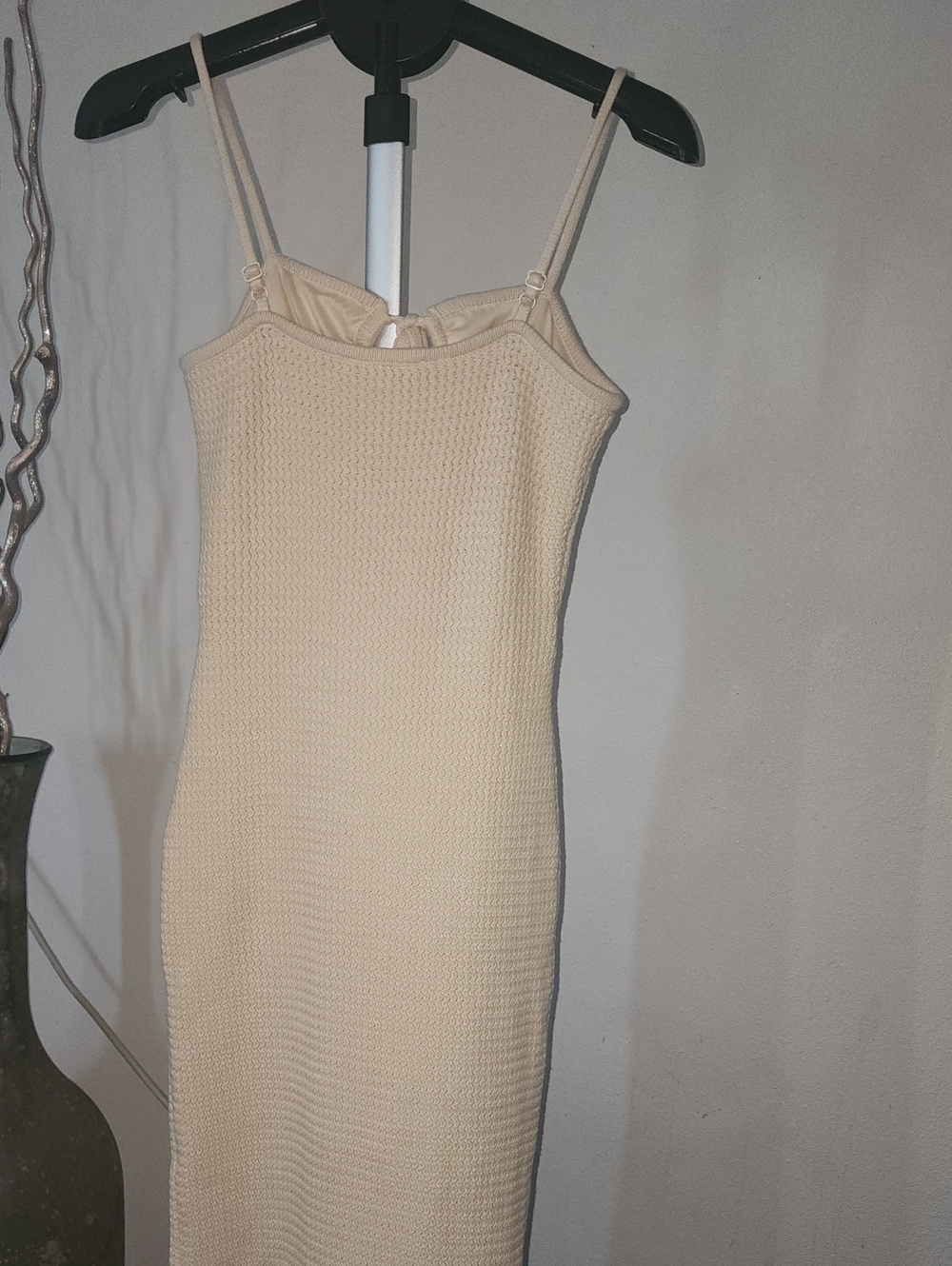 House of Harlow 1960 Cream Knit Tie-Front Midi Dress - Picture 6 of 12
